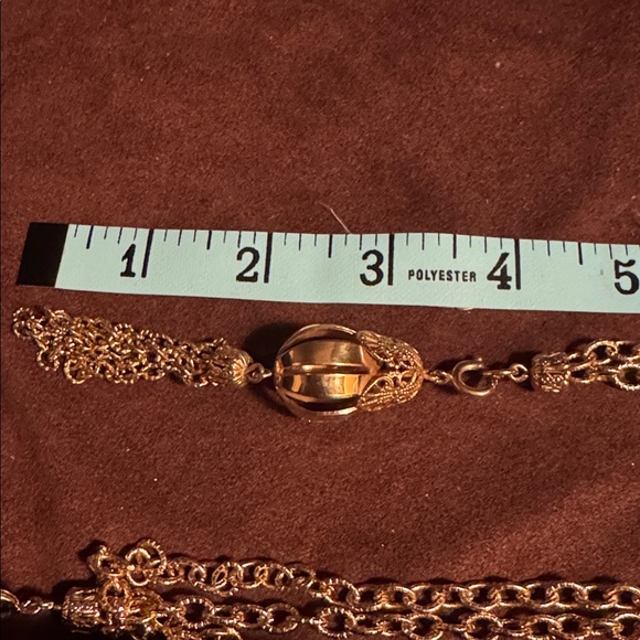 AVON Tassel wrap around/knot necklace ๐โโฌ 36โ long Chain 3.5โ tassels - Picture 2 of 6